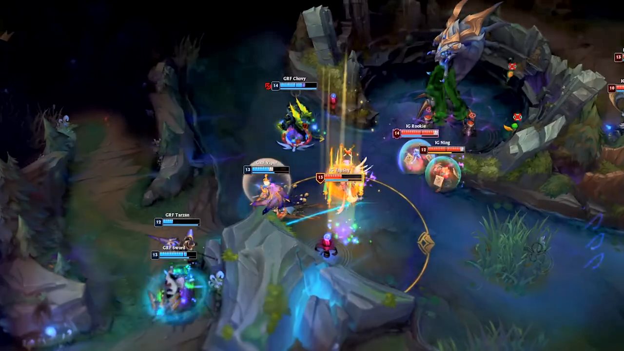 FNC vs C9关键团战：Rekkles寒冰射手神箭锁定胜局-多宝电竞